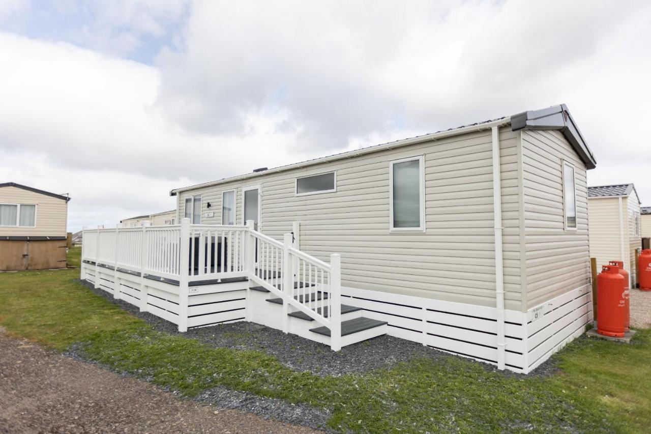 The Beach Hut, Burghead Exterior photo